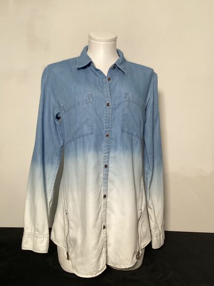 Maurices Women's Size M Blue Ombré Button-Up Tunic Top Long Sleeve Casual - Picture 3 of 10